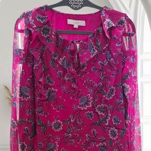 LOFT Ruffle Floral Blouse – Fuchsia/Pink Size Small